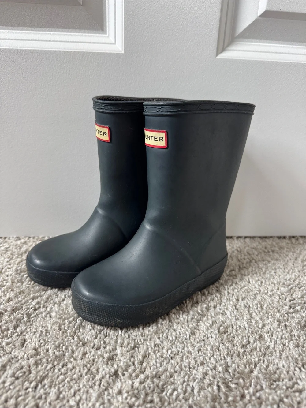 Hunter Matte Navy Blue/ Black  Kids' Short Rubber Rain Boots